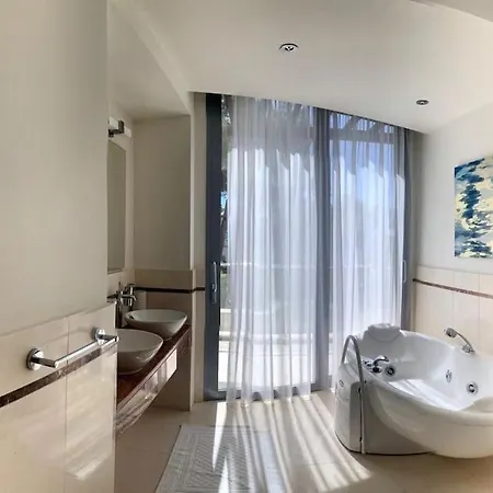 3br Luxury In Sierra Blanca, Marbella. Marbella