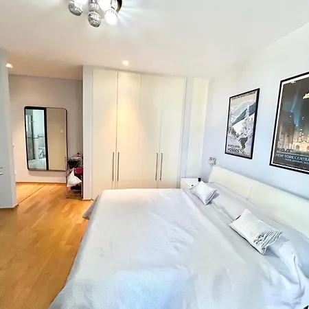 3br Luxury In Sierra Blanca, Marbella. Villa *